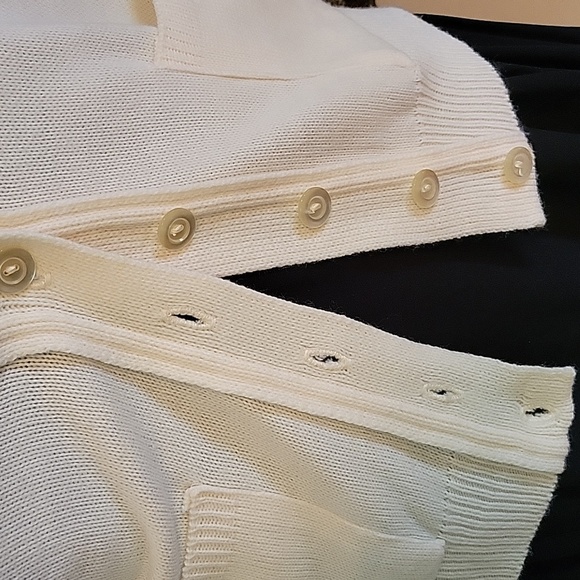 Vintage Glamour Knit Sweater Vest - Picture 4 of 12